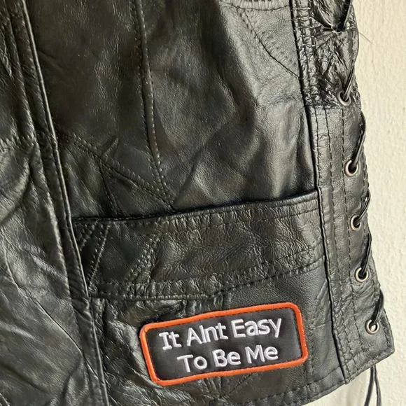 Ladies Leather Vest with 9 patches. - Picture 3 of 10